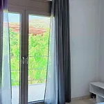 A & A 2 - Comfort And Tranquility In The Center Of * Skiathos-Stadt