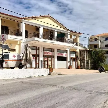 Апартаменты A & A 2 Скиатос