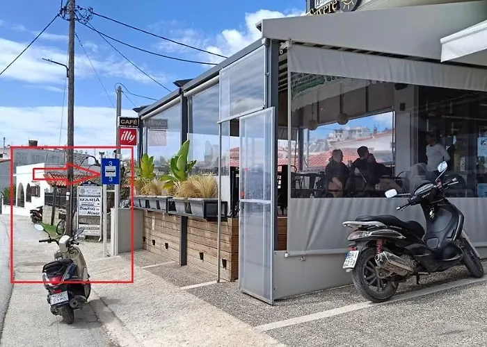 A & A 2 - Comfort And Tranquility In The Center Of Skiathos